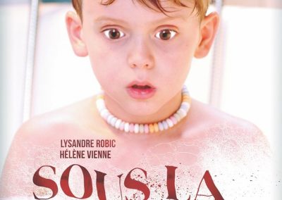 SOUS LA MOUSSE